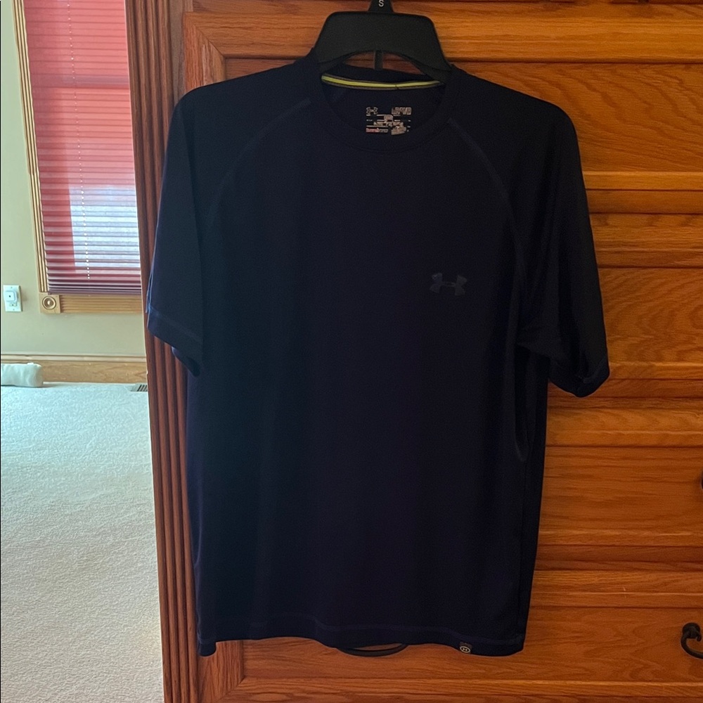Under Armour Men's Dark Blue Short Sleeve Tee